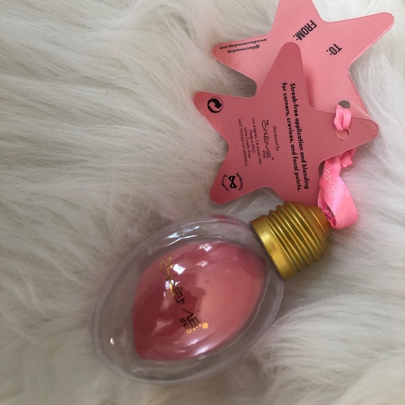 5X’S H/P - CHRISTMAS IS COMING - ORNAMENT MAKE UP SPONGES - Picture 5 of 5